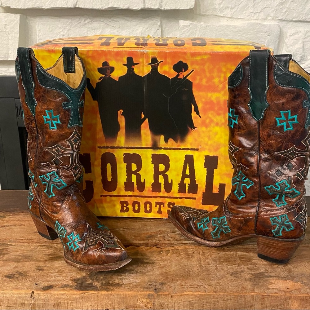 Corral boots. Women’s. 7.5
